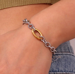 Bruna Bracelet